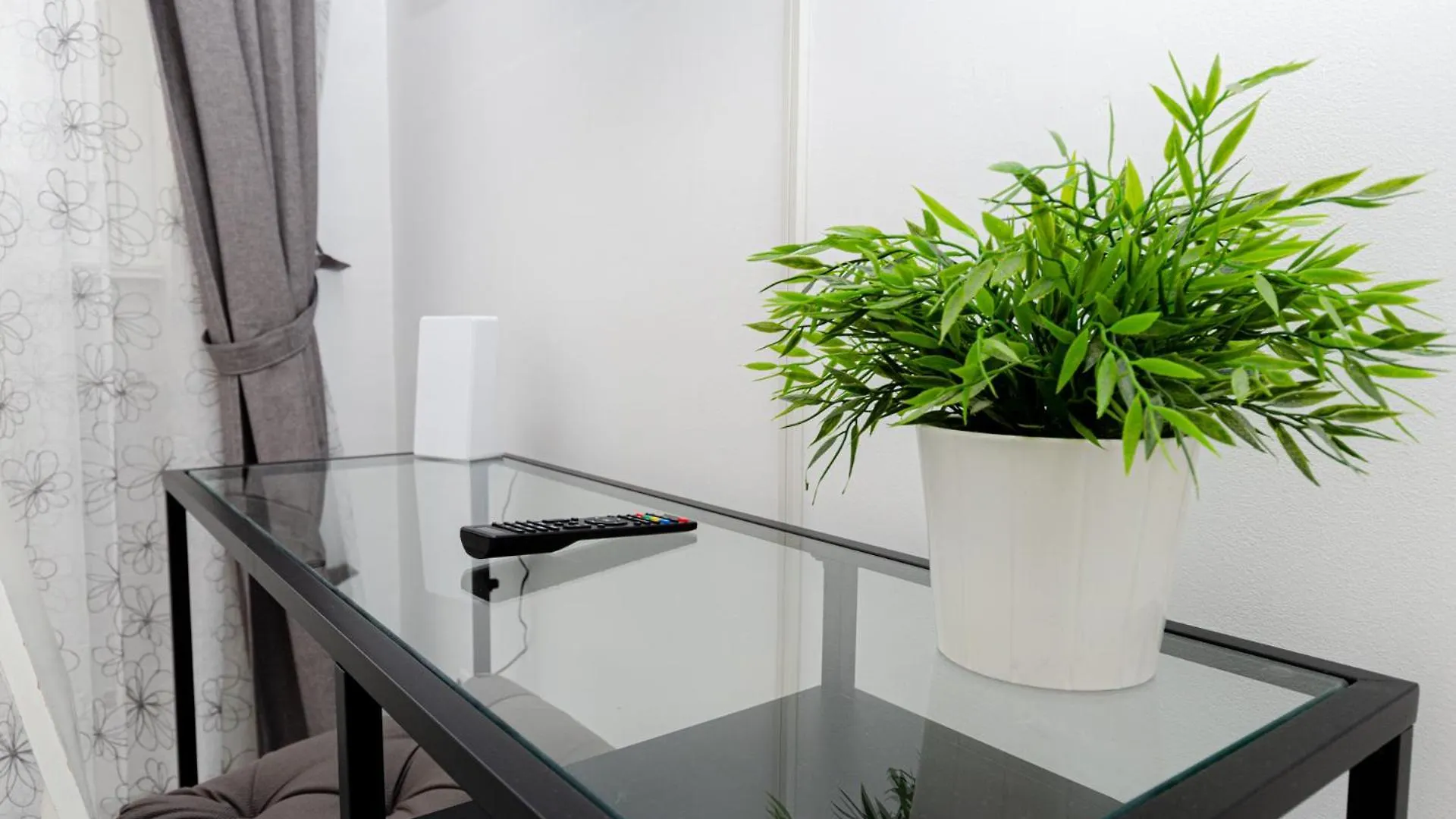 Vivimihome - Crespi House A 3 Minuti Dalla Metro 米兰 公寓