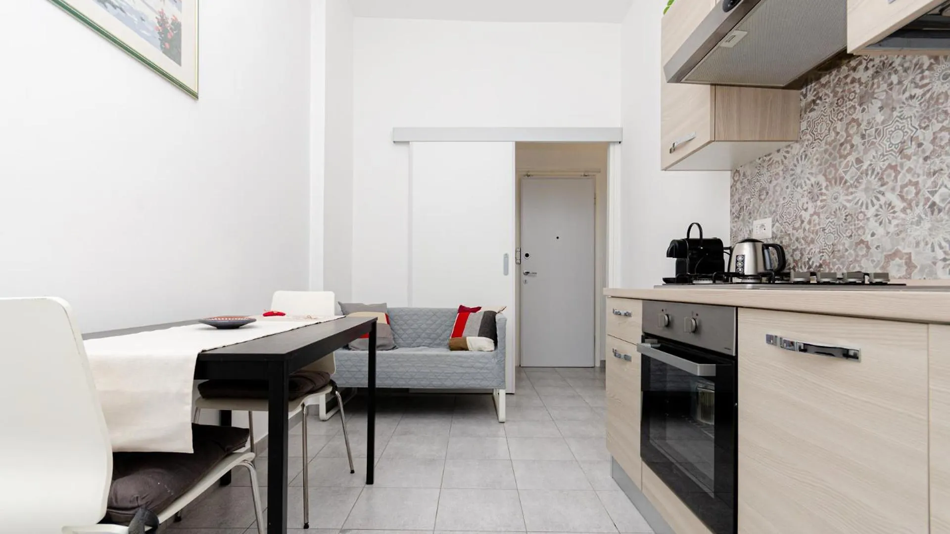 Vivimihome - Crespi House A 3 Minuti Dalla Metro Milan Italy