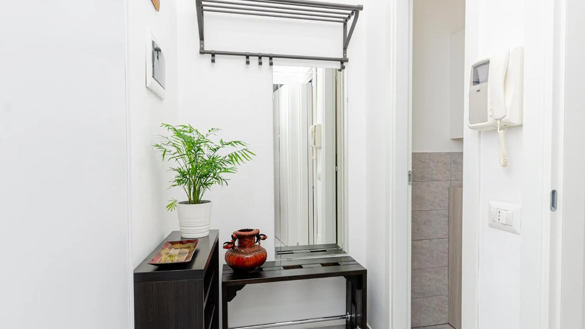 Apartment Vivimihome - Crespi House A 3 Minuti Dalla Metro Milan