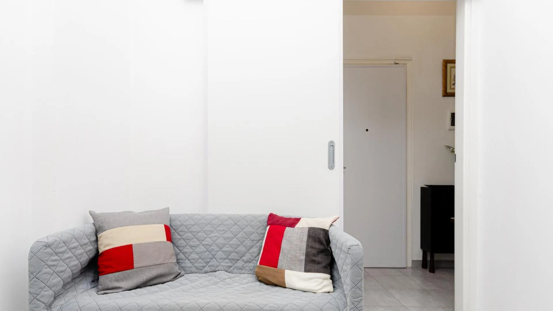 Vivimihome - Crespi House A 3 Minuti Dalla Metro Milan Apartment